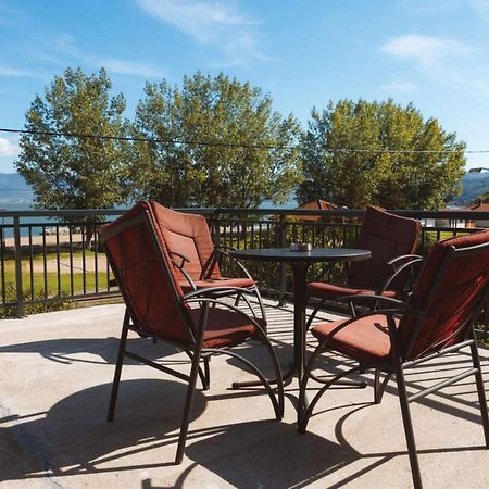 Apartmani Dordevic Golubac Esterno foto