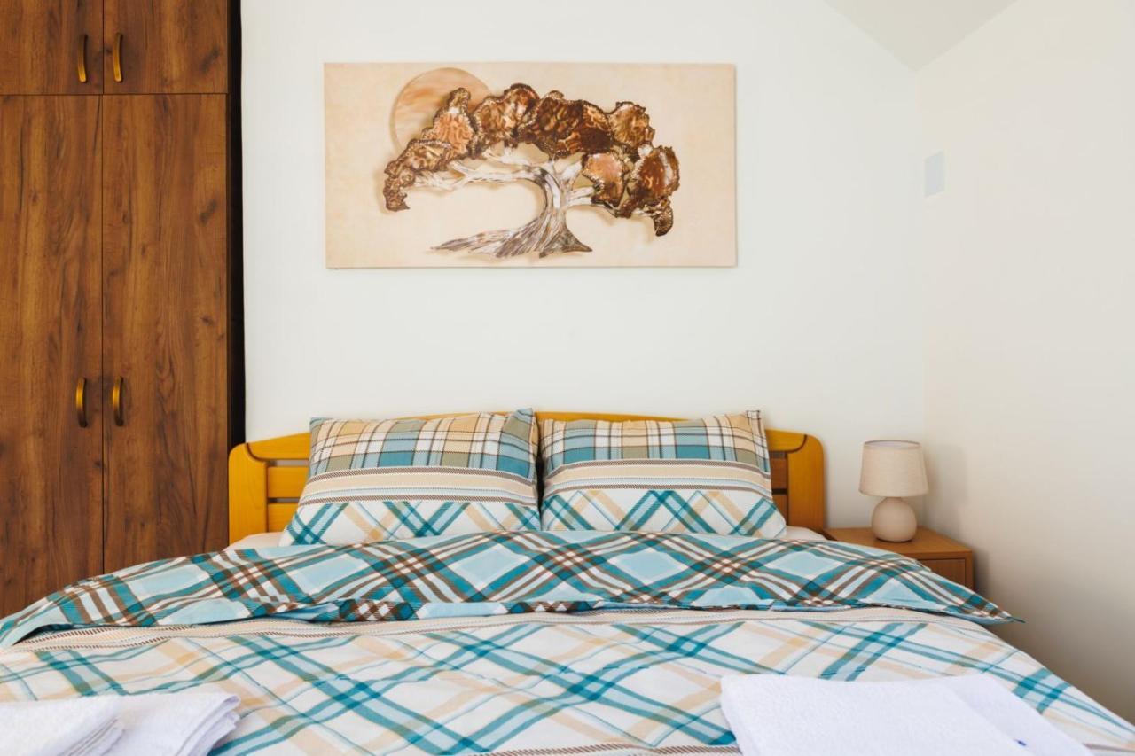 Apartmani Dordevic Golubac Esterno foto
